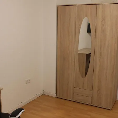 Sucht Bewohner Homestay *